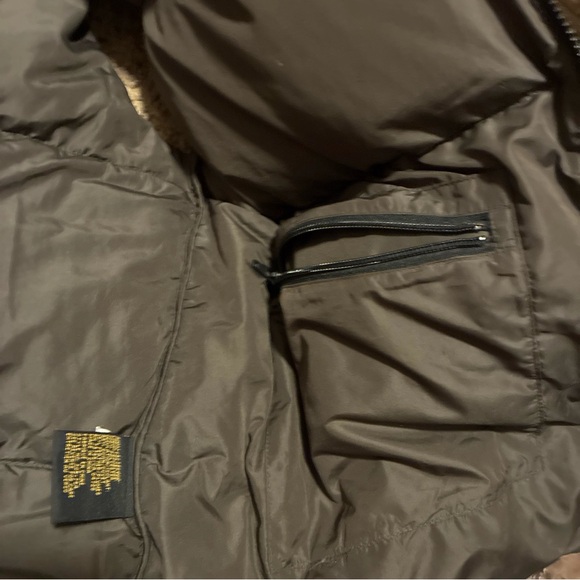 Browning Camo down Outdoor Vest - Picture 5 of 8